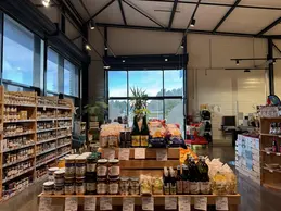 583-biocoop-rochefort-du-gard-la-begude-magasin-bio-epicerie-noel-bocaux.webp